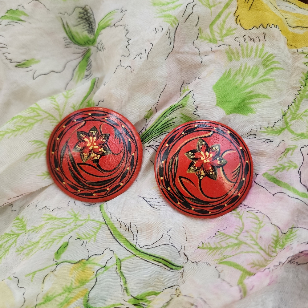 Elegant Red Floral Earrings